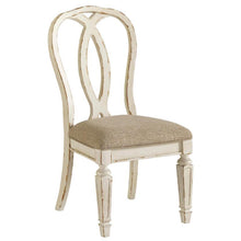 Load image into Gallery viewer, Realyn Dining Room Set