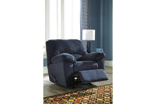 Load image into Gallery viewer, Dailey Recliner