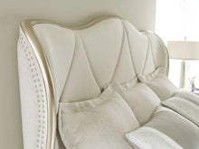 Load image into Gallery viewer, Adela - * Cal King Bed