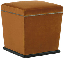 Load image into Gallery viewer, Larson Sectional Set