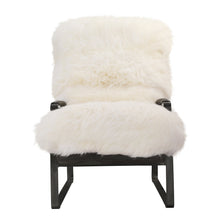 Load image into Gallery viewer, Hanly Accent Chair
